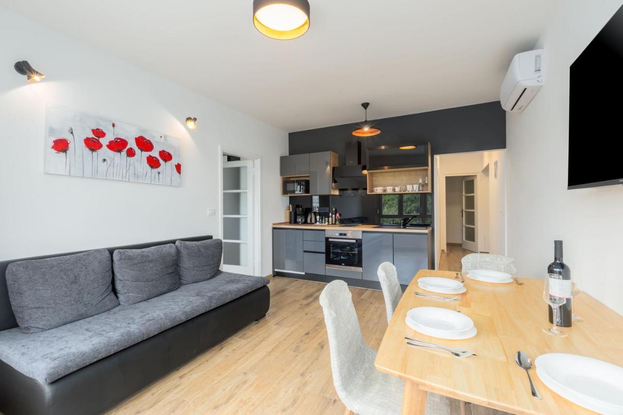 Sylvia Center Apartment Pula Eksteriør billede