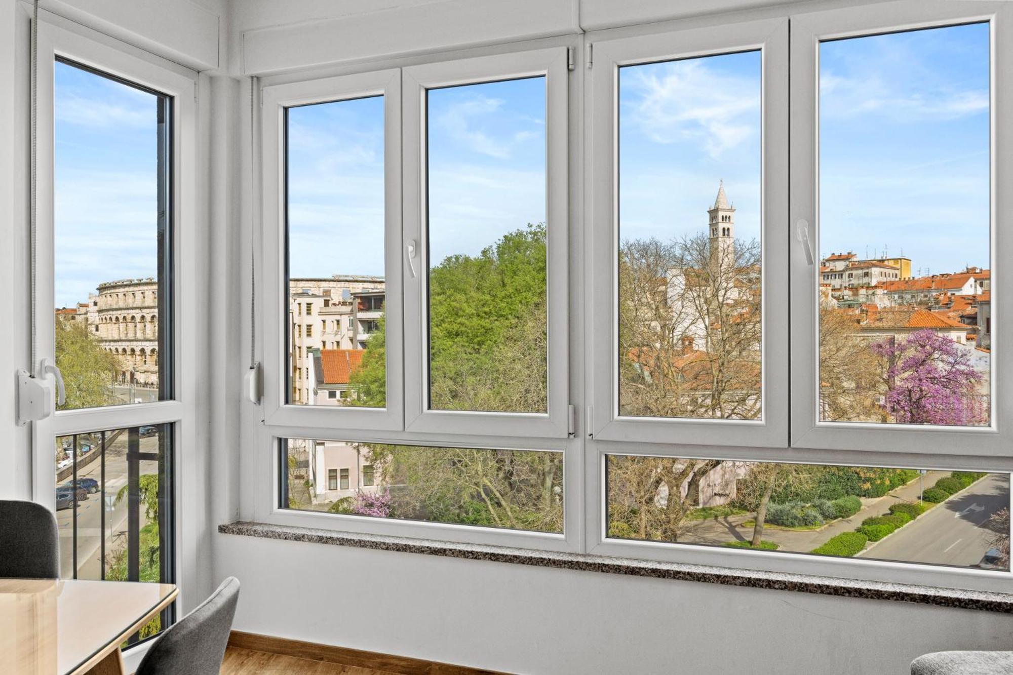 Sylvia Center Apartment Pula Eksteriør billede